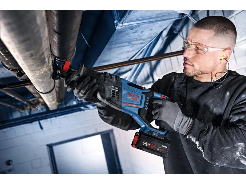 Akumulatorska sabljasta žaga Bosch Expert EXSA18V-32, 06016C4101