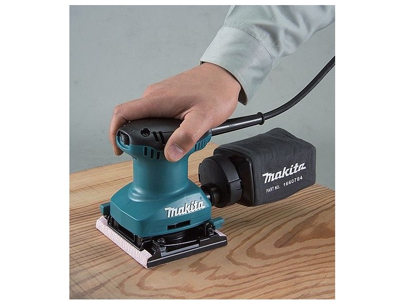 Električni vibracijski brusilnik Makita BO4557, 180W, 112x102mm, 1kg