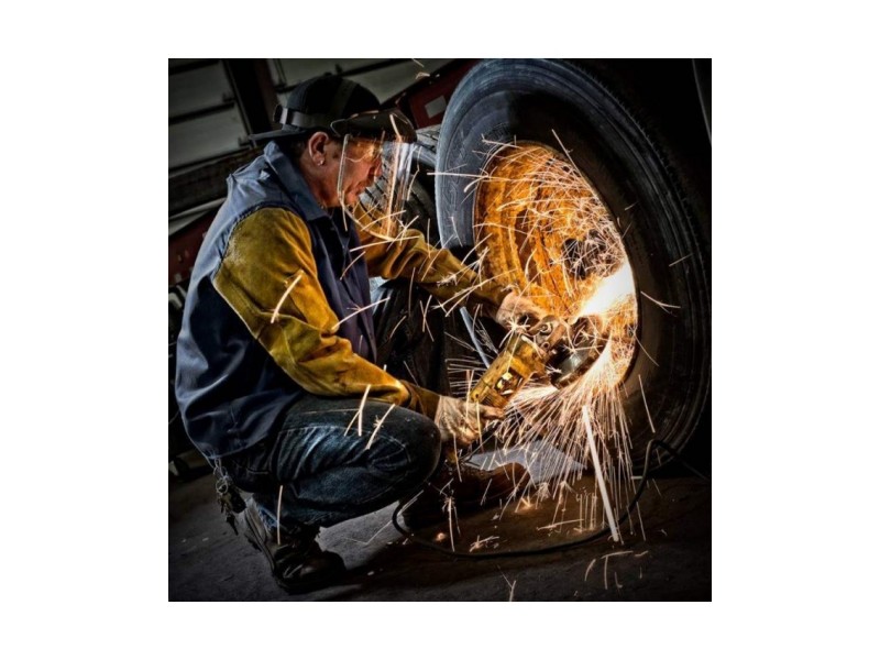 Kotni brusilnik Dewalt DWE492, 2200W, 230mm, 5.2kg