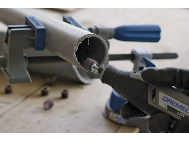 Brusilni trak in vpenjalni trn Dremel, 13mm, Zrnatost: 60, 2615040732