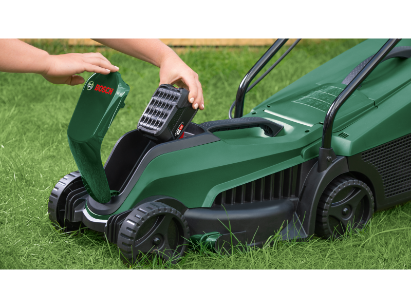 Akumulatorska kosilnica Bosch EasyMower 18V-32-200, 18V, 320mm, do 200 m², 8.40kg, 06008B9D00