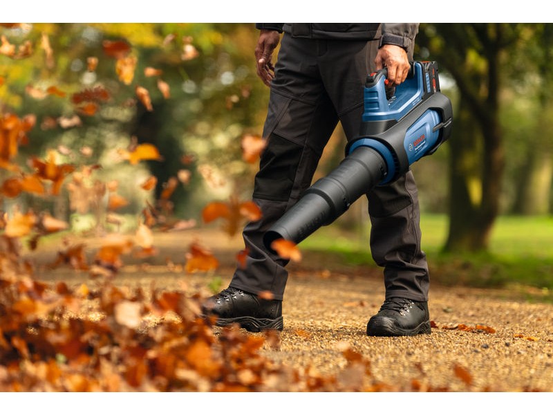  Akumulatorski puhalniki listja Bosch GBL 18V-800, 06008D2200