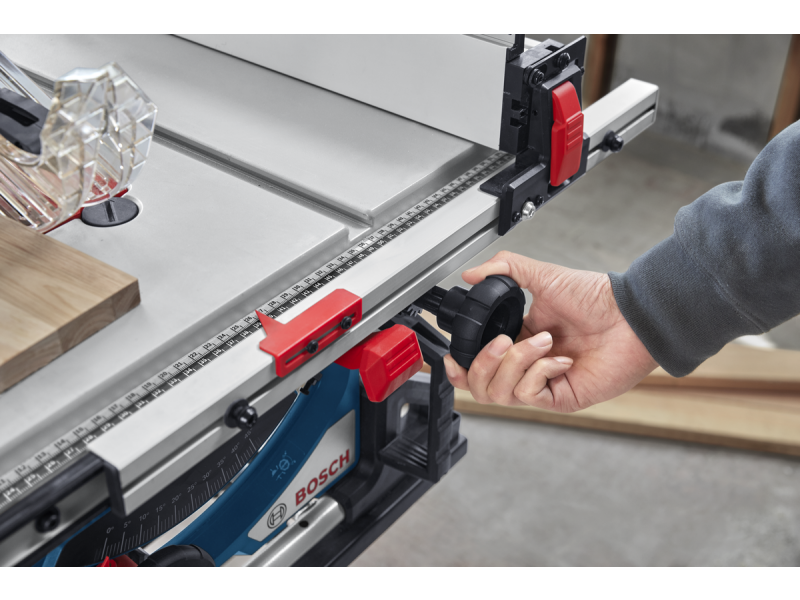 Akumulatorska namizna krožna žaga Bosch GTS 18V-70, 0601B44100