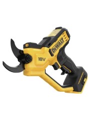 Akumulatorske-skarje-za-obrezovanje-trte