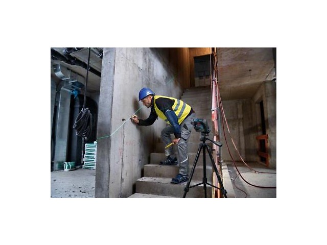 Kombinirani laser Bosch GCL 2-50G + 4xbater.+ RM10 + BT150, ± 0,3 mm/m,15M, ± 4°, 0,58kg, 0601066M01