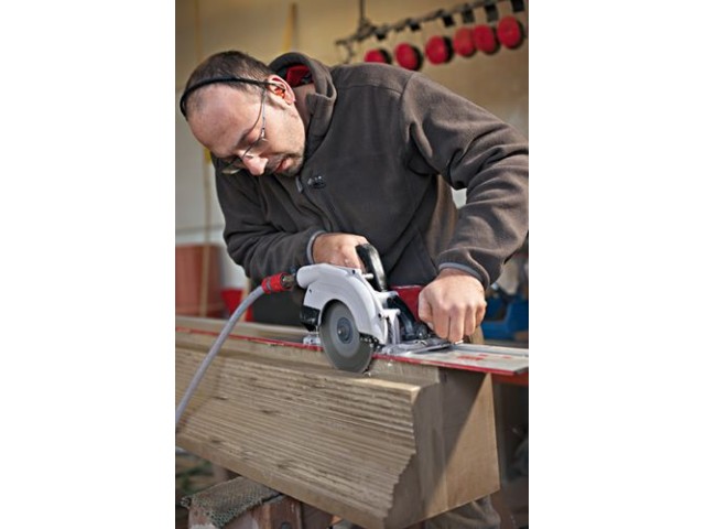 Žaga za kamen Flex CS 60 WET, PRCD stikalo (zaščita), 1.400W, 170/22,2mm, 0-45°, 4.5kg, 374016
