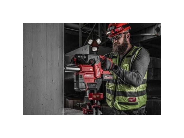 Akumulatorsko vrtalno kladivo Milwaukee M18 ONEFHXDEL-552C FUEL z odsesavanjem, 18V, SDS Plus, 2.5J, 3.4kg, 4933478506