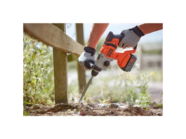 Akumulatorski udarni vrtalnik Black and Decker BCD900M1K, 18V, SDS Plus, 2.66kg