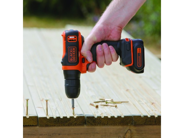 Akumulatorski vrtalnik-vijačnik Black and Decker BDCD12, 10.8V, 12.5-26Nm, 1.34kg