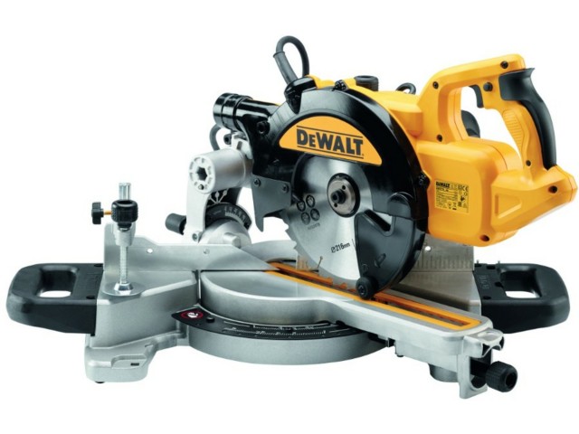 Potezna žaga Dewalt DWS774, 1.400W, 216mm, 12kg