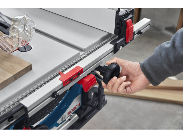 Akumulatorska namizna krožna žaga Bosch GTS 18V-70, 0601B44100