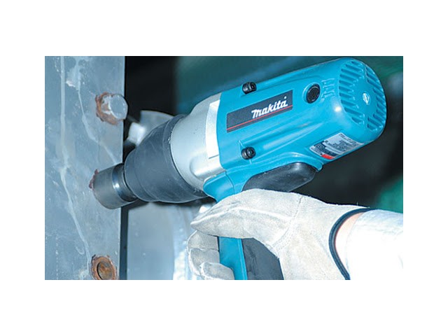 Električni udarni vijačnik Makita TW0200, 380W, 200Nm, M10-M16, 1/2