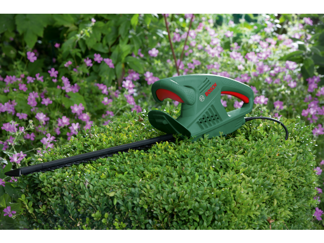 Električne škarje za živo mejo Bosch EasyHedgeCut 45, 420W, 450mm, 2.6kg, 0600847A05