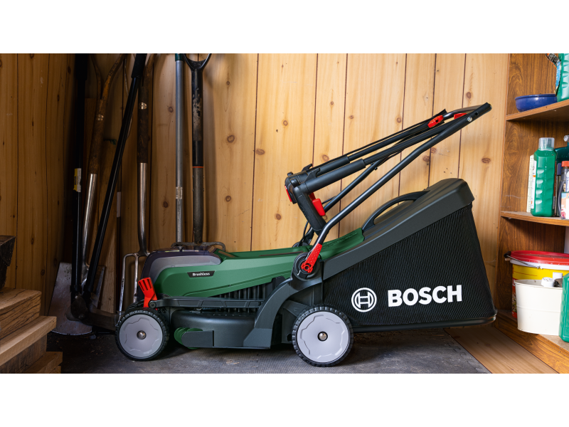 Akumulatorska kosilnica Bosch UniversalRotak 2x18V-37-550, 370mm, 40L, do 550m², 12.4kg, 06008B9E01