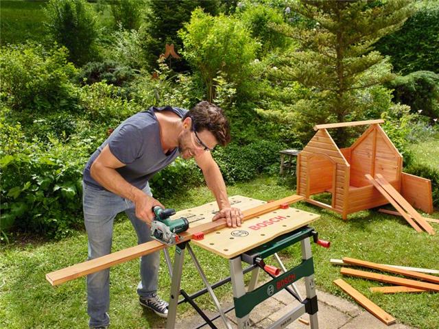 Akumulatorska krožna žaga Bosch UniversalCirc 12, 06033C7003