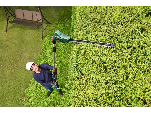 Akumulatorske teleskopske škarje za živo mejo Bosch UniversalHedgePole 18, 18V, 43mm, 3.6kg, 06008B3001